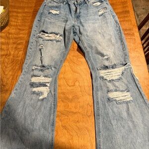 Distressed Light Blue Women's Jeans